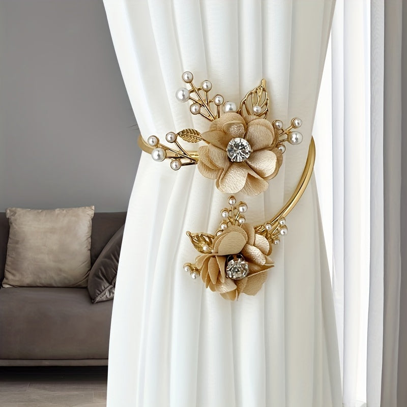 Metal Faux Pearl Curtain Holdback with Three-dimensional Flower Design