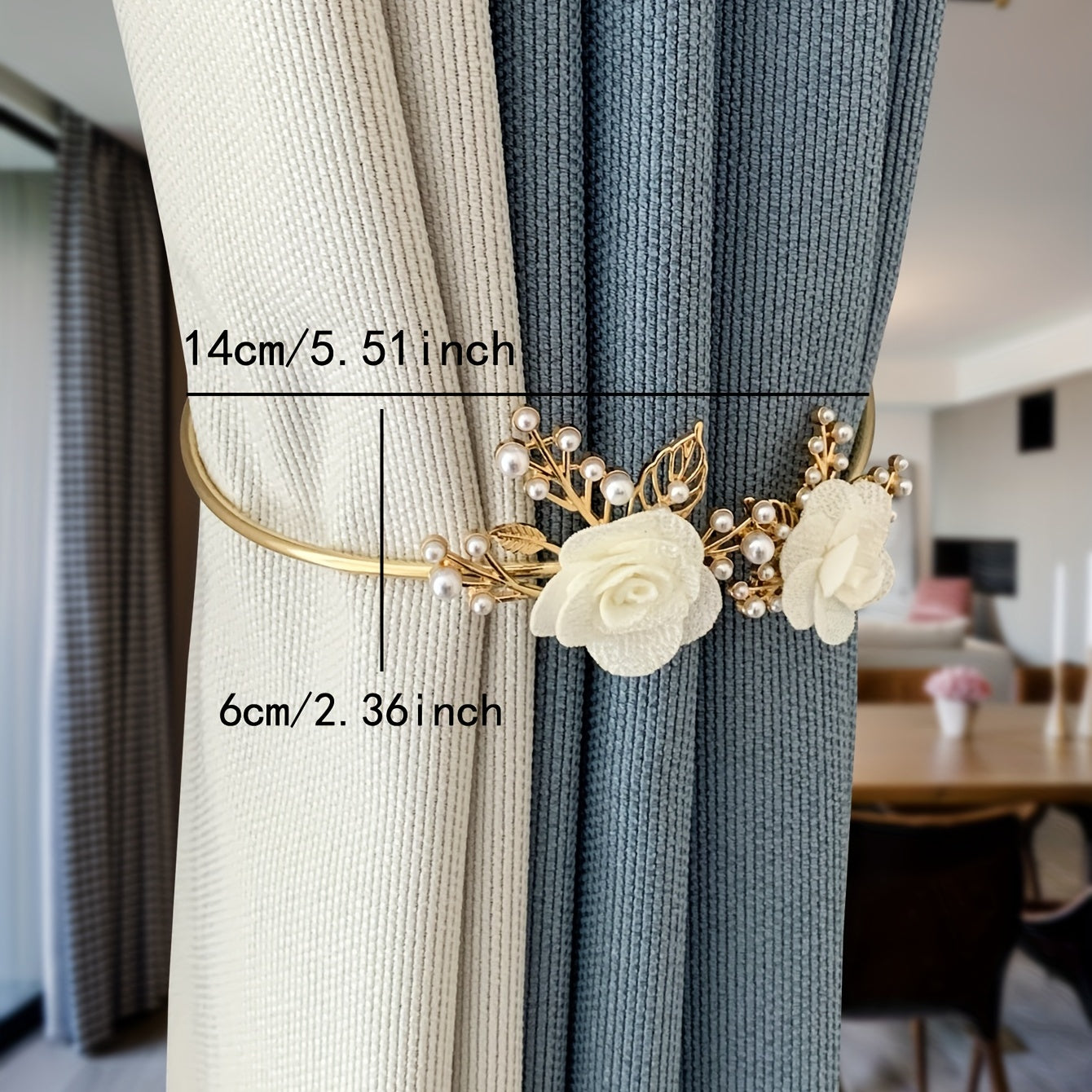 Metal Faux Pearl Curtain Holdback with Three-dimensional Flower Design